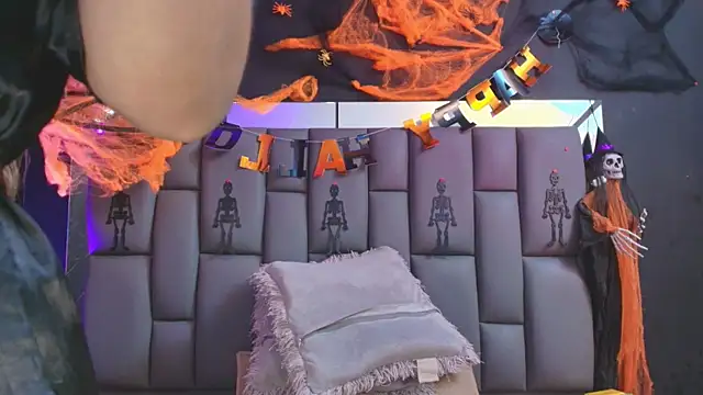  MiaBrown  online show from 27, 10, 2025