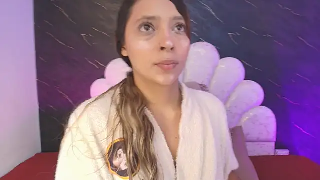  MiaBrown  online show from 4, 4, 2026