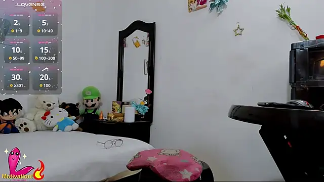 Snapshot of Amy_jones77 chatting on 15, 10, 2025 Amy jones77 online show from 15, 10, 2025