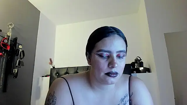 MariaGaitan online show from 25, 2, 2025