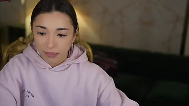 Jasmine Flow online show from 28, 11, 2025