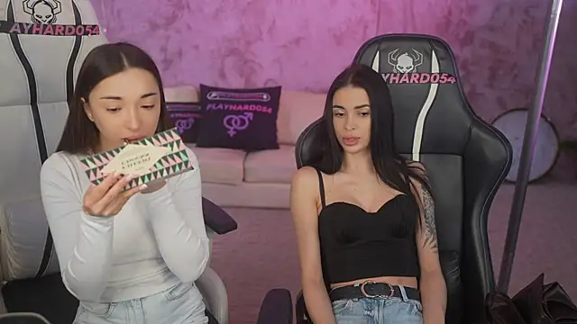 Jasmine Flow online show from 17, 4, 2026