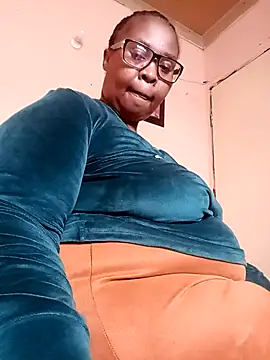 ZOQULUx online show from 22, 3, 2026