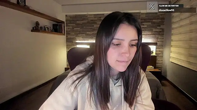 alicewilloww online show from 10, 9, 2025