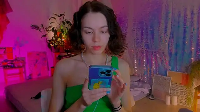 poli   online show from 16, 2, 2025