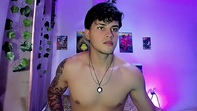 Nekoboy01 online show from 13, 12, 2024