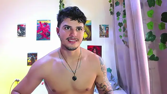 Nekoboy01 online show from 18, 1, 2025