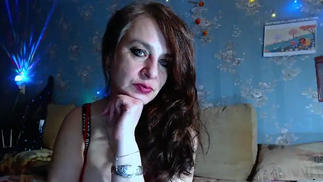 Snapshot of VanezaSmith chatting on 5, 5, 2026 VanezaSmith online show from 5, 5, 2026