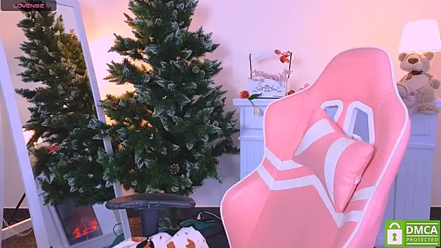 Grace and  Jacob online show from 8, 1, 2025