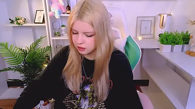 Grace and  Jacob online show from 27, 2, 2025