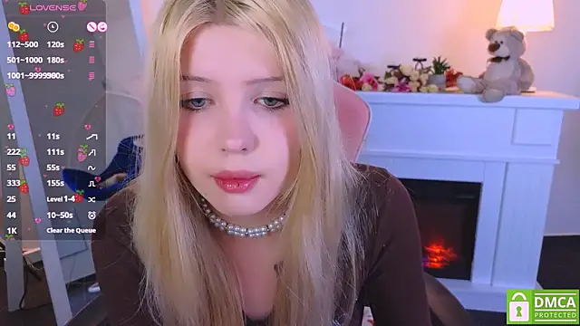 Grace and  Jacob online show from 6, 3, 2025