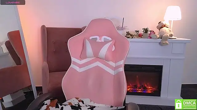 Grace and  Jacob online show from 6, 10, 2025