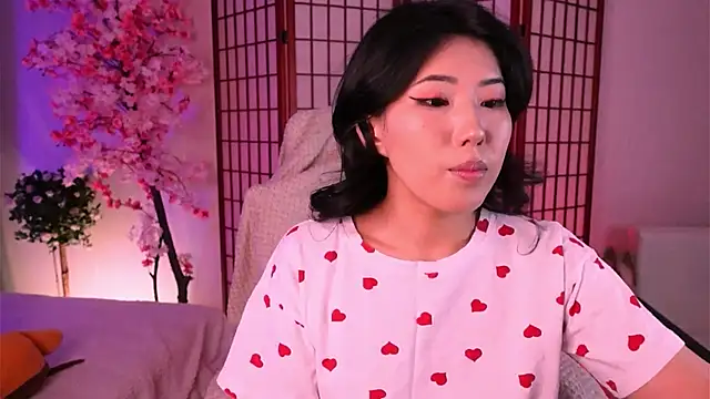 Wendy  Hills online show from 19, 9, 2025