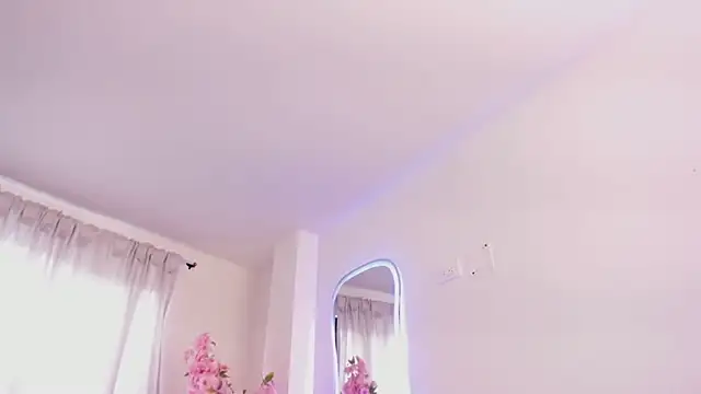 KAROLIVONNE online show from 28, 3, 2026