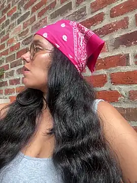 Annya-sweet online show from 20, 3, 2025