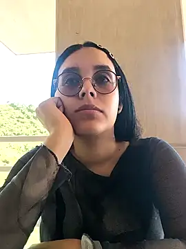 Annya-sweet online show from 1, 10, 2025