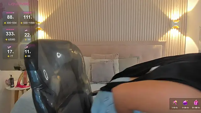 Sooffii 1 online show from 14, 1, 2025