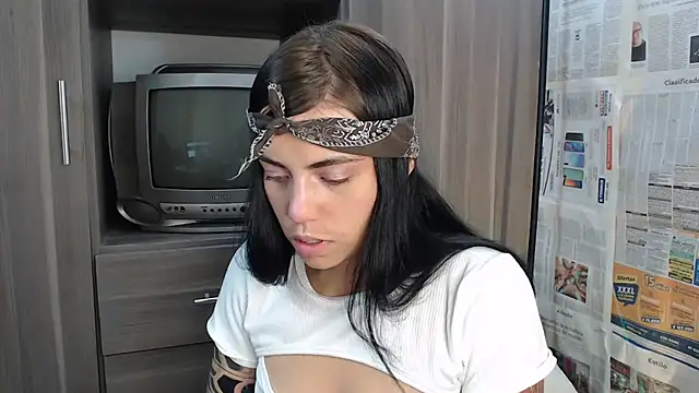 i am nina  online show from 26, 2, 2025