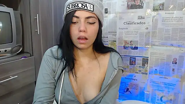 i am nina  online show from 6, 3, 2025