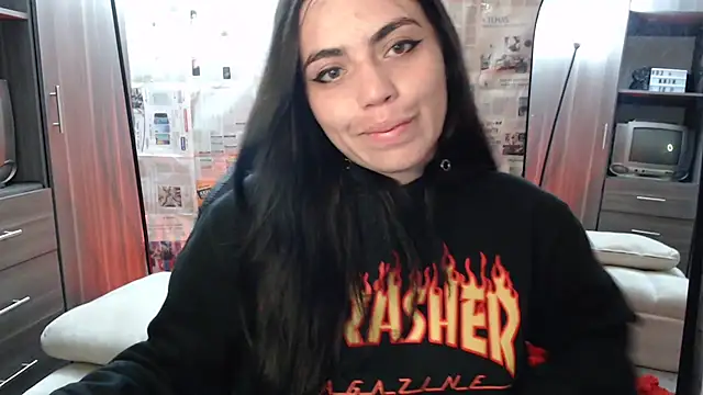 i am nina  online show from 7, 1, 2026