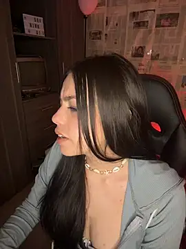 i am nina  online show from 25, 3, 2026