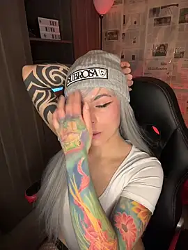 i am nina  online show from 26, 3, 2026