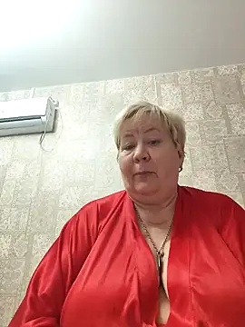 EffectFiona online show from 4, 3, 2025