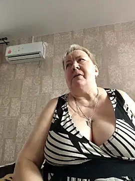 EffectFiona online show from 12, 3, 2025