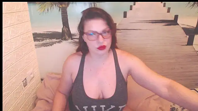 Queen  Natasha online show from 26, 11, 2025