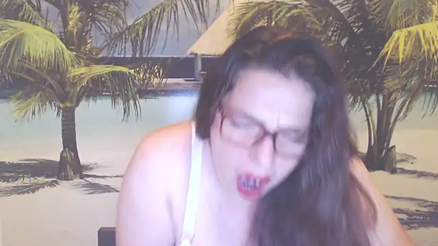 Snapshot of Queen__Natasha chatting on 6, 8, 2026 Queen Natasha online show from 6, 8, 2026