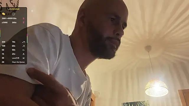 Snapshot of tim_beard chatting on 23, 9, 2025 tim beard online show from 23, 9, 2025