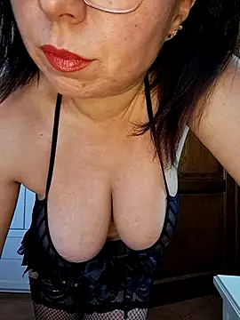 latuabirba online show from 16, 3, 2026