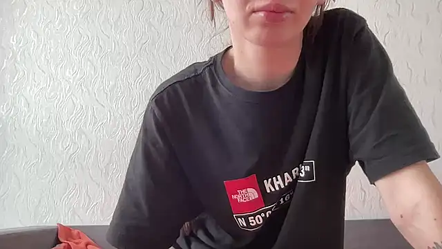 HoneyWiles online show from 9, 7, 2026