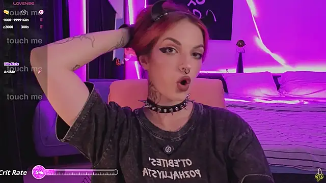 BratzieDarsie online show from 25, 3, 2026