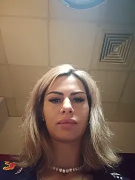 Snapshot of TiffanyMaze chatting on 5, 6, 2026 TiffanyMaze online show from 5, 6, 2026