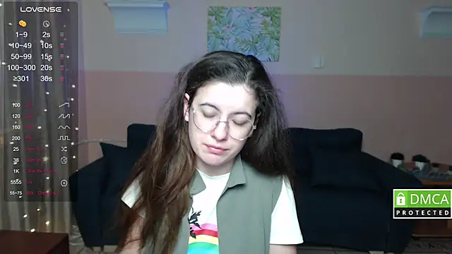 Aminabeatris online show from 8, 11, 2025