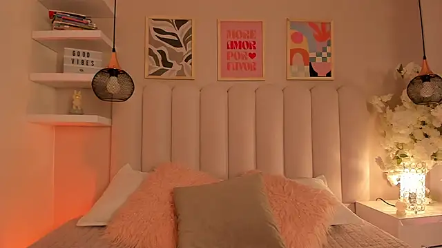 cute  cherry  online show from 22, 12, 2025