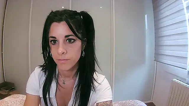 secretoeternoo online show from 11, 4, 2026