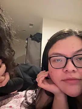 LiverandBrat77 online show from 19, 1, 2026