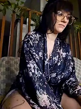 Snapshot of anyalikestosuck chatting on 11, 12, 2024 anyalikestosuck online show from 11, 12, 2024