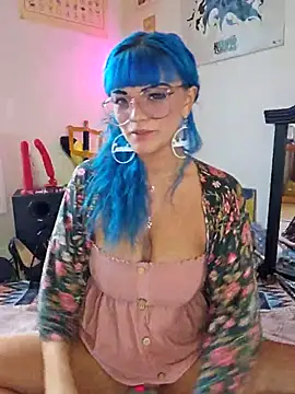 Snapshot of anyalikestosuck chatting on 1, 10, 2025 anyalikestosuck online show from 1, 10, 2025