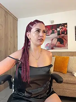 zafiro mo0n online show from 21, 2, 2025