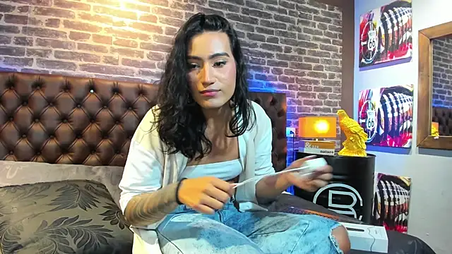 Taly Fox online show from 31, 12, 2024