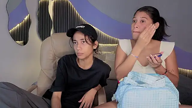 hot little bunny online show from 28, 3, 2026