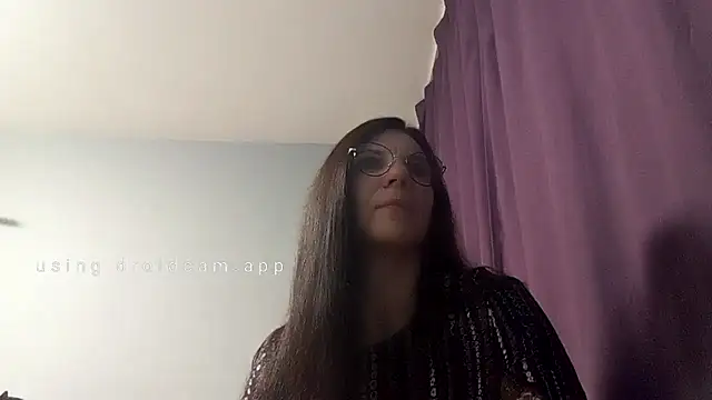 Snapshot of AlfejiRise chatting on 4, 2, 2026 AlfejiRise online show from 4, 2, 2026