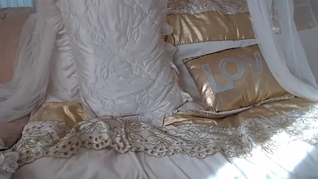 Mia-Montal777 online show from 12, 2, 2025