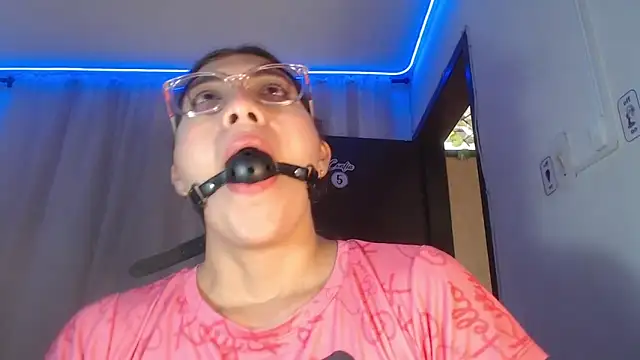 DaMikaela  online show from 12, 2, 2025