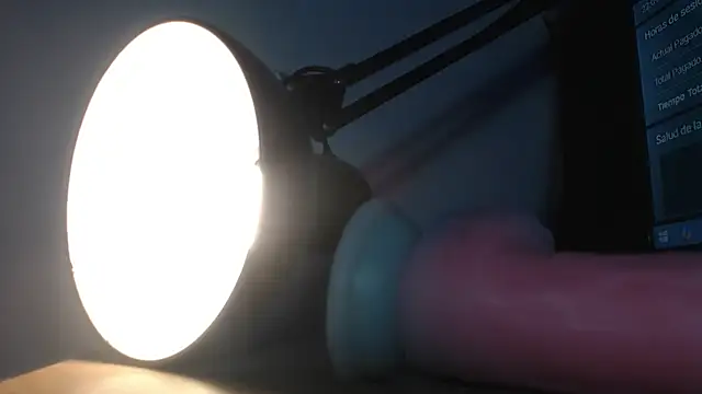 DaMikaela  online show from 13, 2, 2025