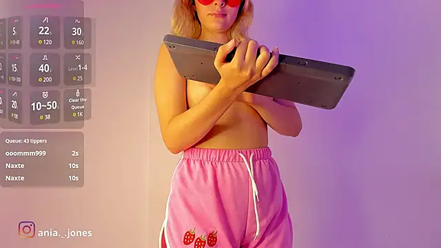 Ania jones online show from 28, 12, 2024