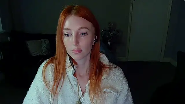 Red firesquirt online show from 17, 1, 2025